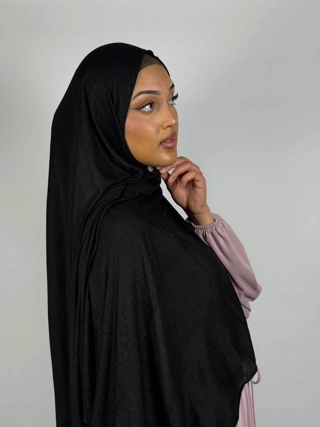 Patterned Luxe Hijab - Black