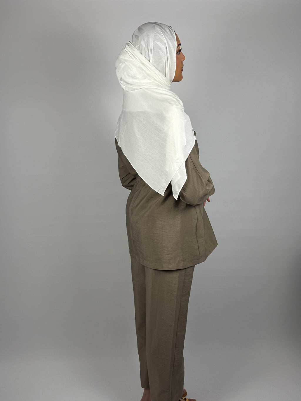 Jacquard Pattern Hijab – Ivory