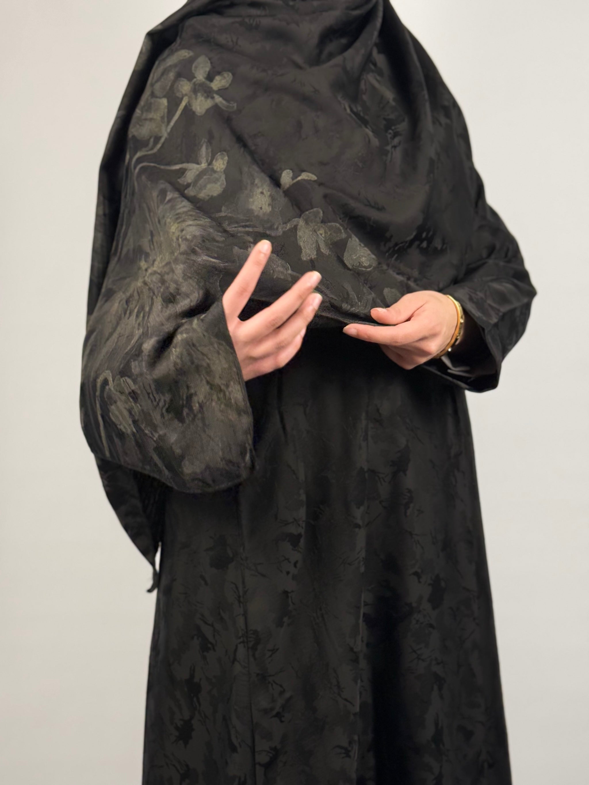 Luxe Jacquard 2-Piece Abaya Set - Floral Black