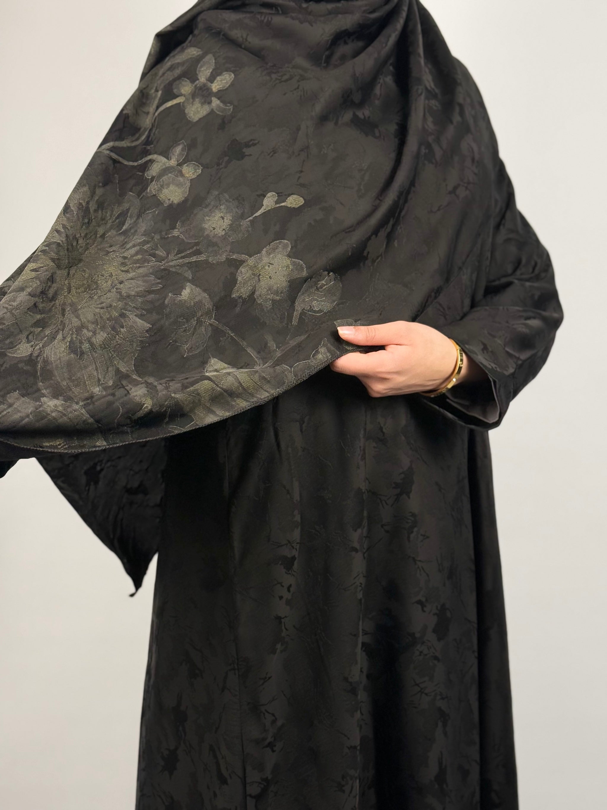 Luxe Jacquard 2-Piece Abaya Set - Floral Black